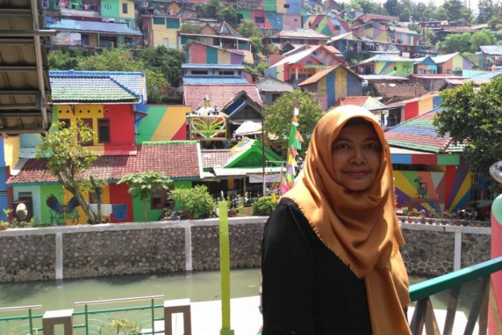 Ibu Sebagai Tiang Negara