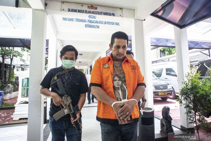 Ayu Azhari sebut adiknya Ibra Azhari sudah kecanduan narkoba