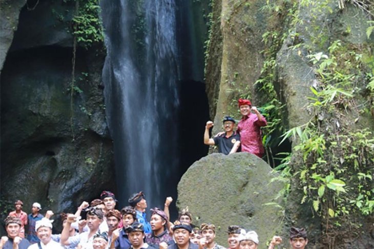 Pemkab Bangli Kembangkan Wisata Air Terjun Goa Raja