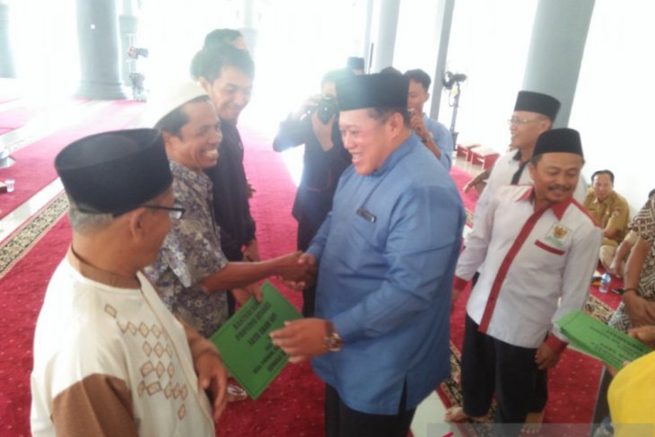 Baznas Mukomuko salurkan bantuan Rp1,3 miliar