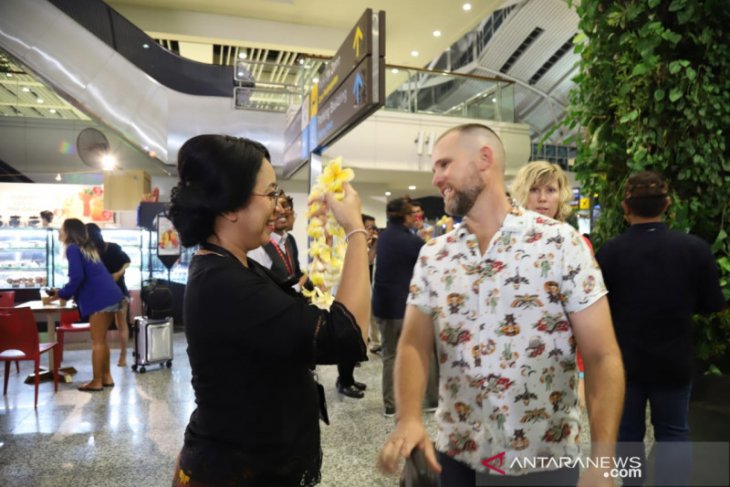 Bali Airport greets first passengers in 2020