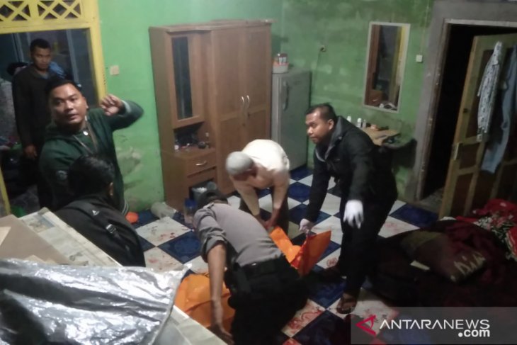 Tewasnya istri Lurah, polisi periksa keluarga dan tetangga