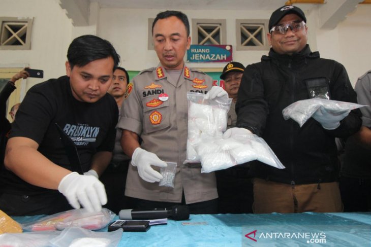 Polisi tembak mati pengedar narkoba jaringan Tahun Baru
