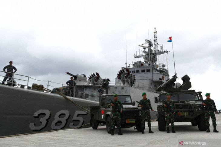 Lima Kapal RI amankan Perairan Natuna