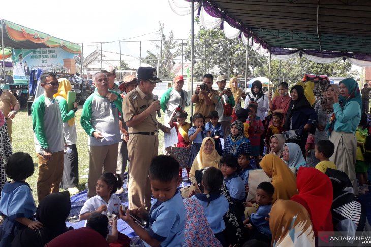 Bupati Bangka Tengah dorong petani terus budidayakan durian unggul