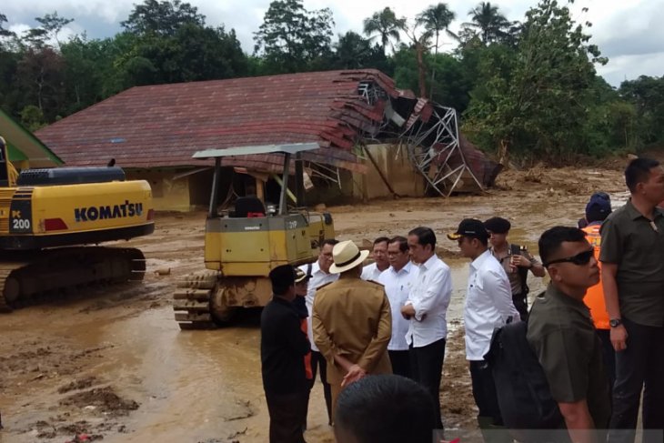 Presiden Jokowi minta tambang emas ilegal dihentikan