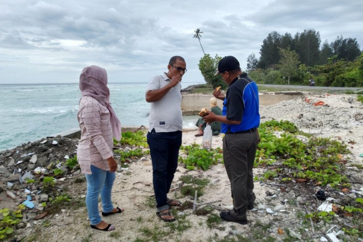 BKSDA Maluku patroli tangkap buaya di Namlea