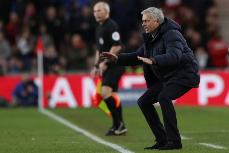 Mou kepada pemain Spurs: Diam di rumah saja kalau tidak percaya diri