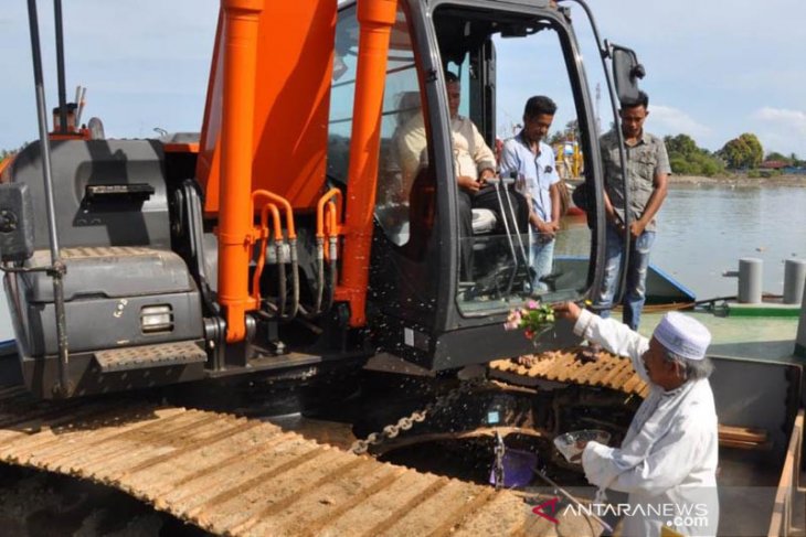 Kuala Idi Aceh Timur siap dikeruk