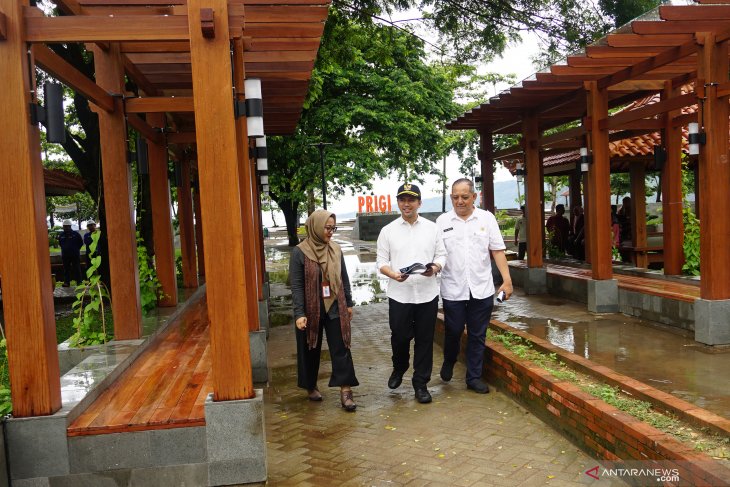 Pemprov Jatim dorong pengembangan taman wisata pantai modern