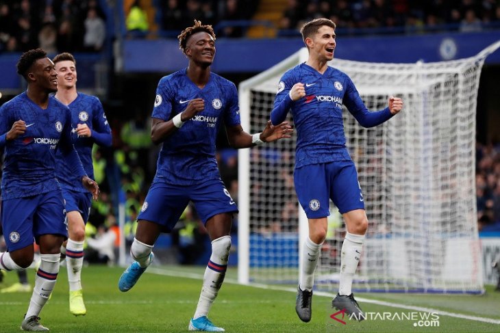 Liga Inggris, Chelsea lumat Burnley tiga gol tanpa balas