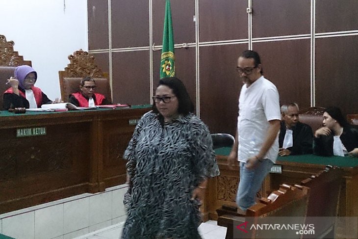 Komedian Nunung rajin olahraga selama jalani rehabilitasi