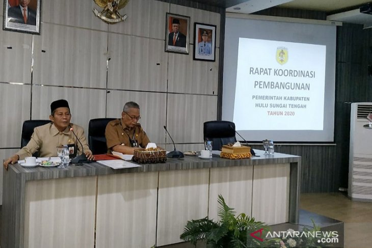 Bupati HST: Seluruh OPD harus cepat dalam bekerja