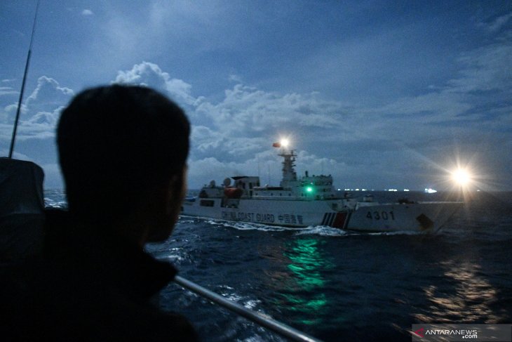 Mahfud MD pastikan kapal China sudah di luar ZEE Indonesia