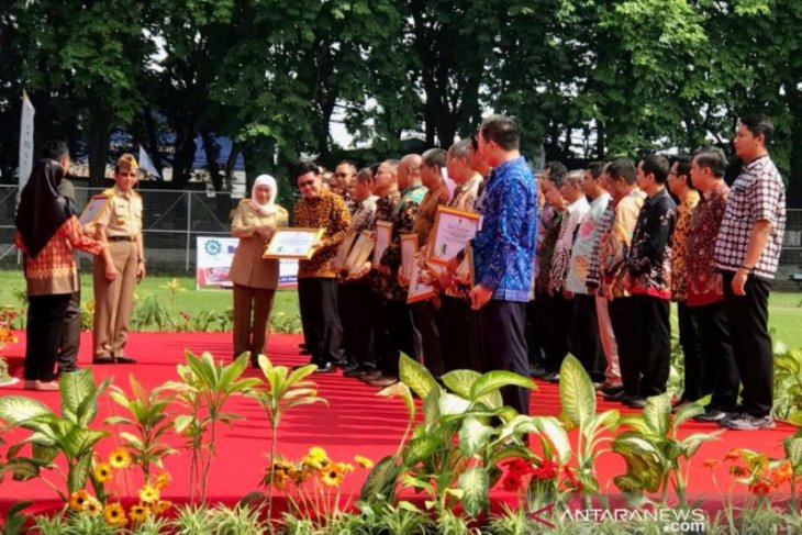 Gubernur Khofifah ajak peningkatan kesadaran budaya K3