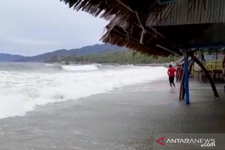 Korban terseret ombak di Pohuwato ditemukan meninggal