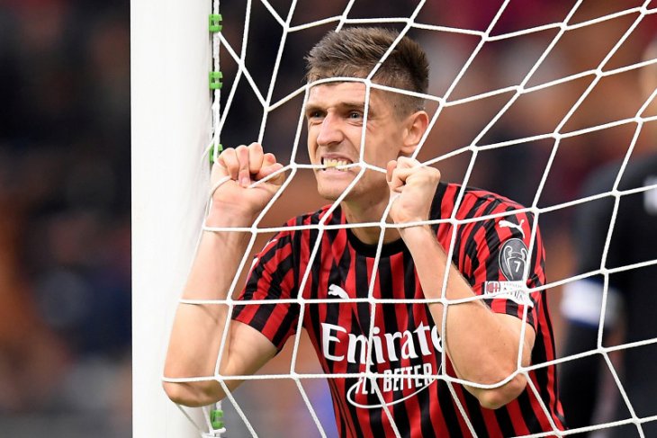 Milan menang 3-0 pada Piala Italia