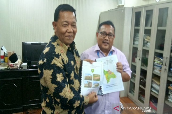 Lanjutan pembangunan stadion Pemkab Madina dibicarakan ke Kemenpora