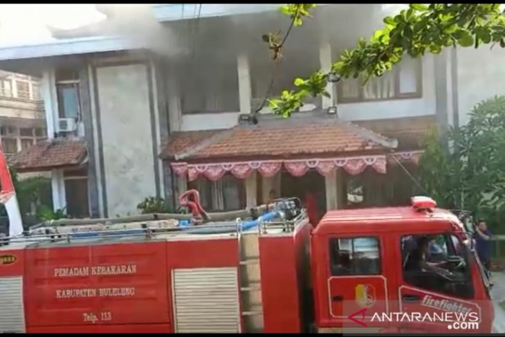 Rektor Undiksha minta evaluasi jaringan listrik pascakebakaran Laboratorium BK