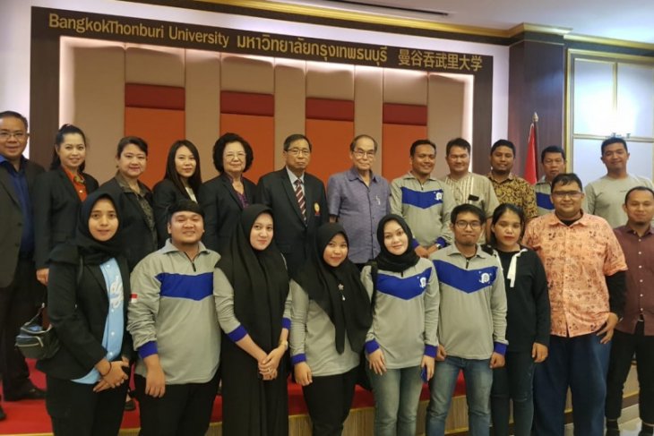 Unimed berkunjung ke Bangkok Thonbury University