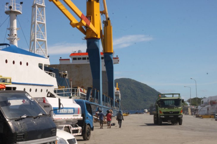 Pelabuhan Sofifi djadikan transportasi laut utama Malut