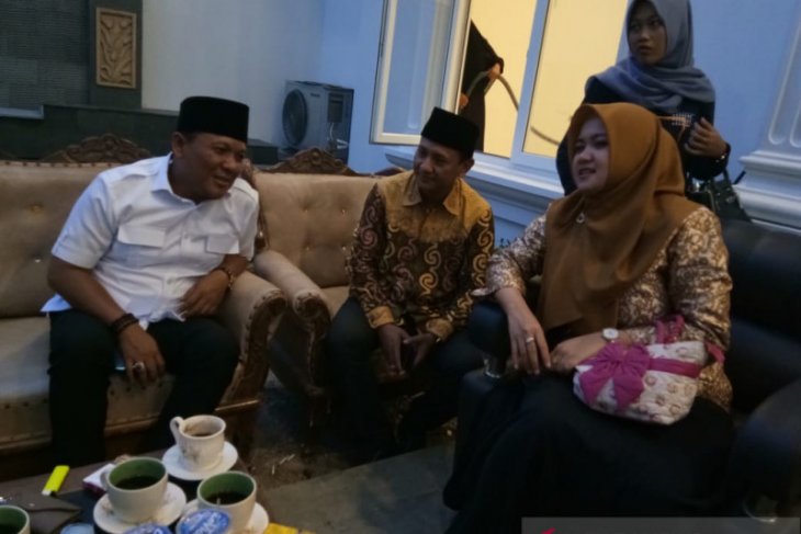 Putri mantan Bupati Karawang masih tunggu rekomendasi Gerindra maju Pilkada