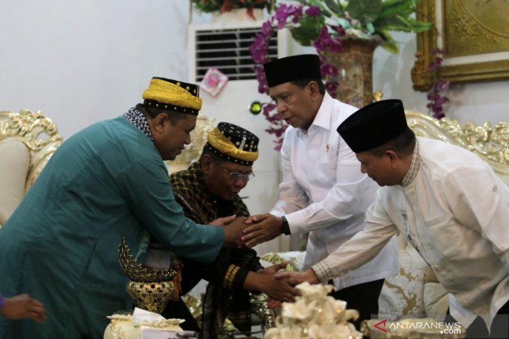 Upacara adat