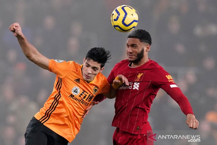 Liverpool redam Wolverhampton 2-1
