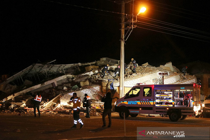 Gempa Turki akibatkan sedikitnya 20 tewas