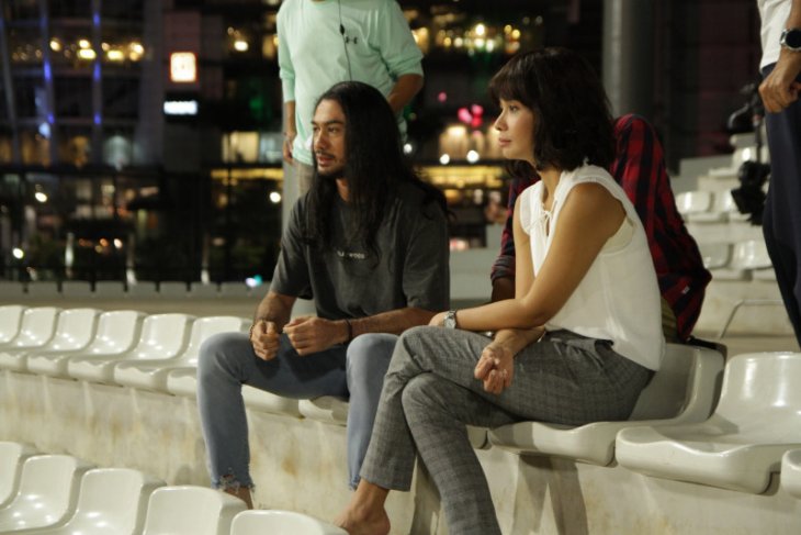 Reza Rahadian jajaki peran di film