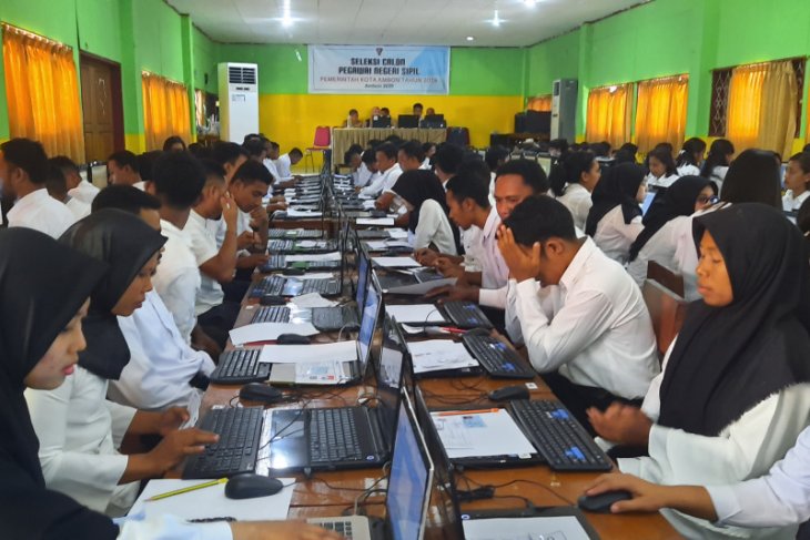 Sebanyak 2.442 peserta ikut tes SKD CPNS Pemkot Ambon