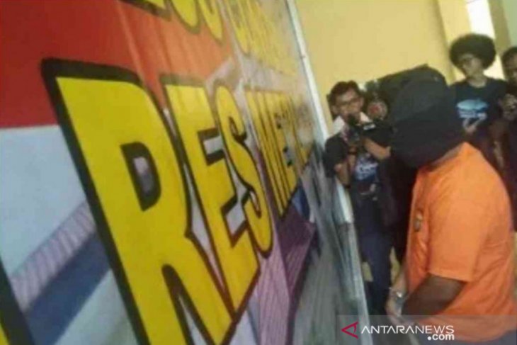 Pencuri ban mobil yang sempat viral di medsos dibekuk polisi