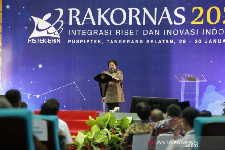 Megawati minta kebijakan Iptek berpedoman Pancasila