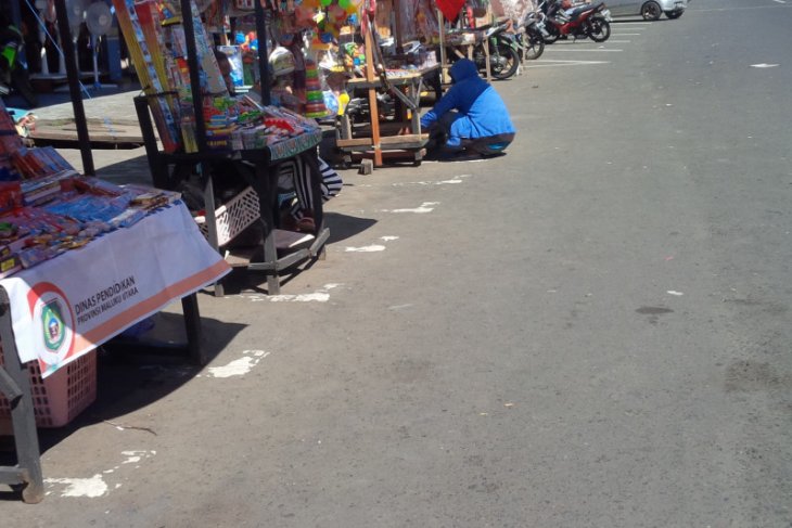 DPRD Kota Ternate minta oknum staf Disperindag jual-beli lapak ditindak