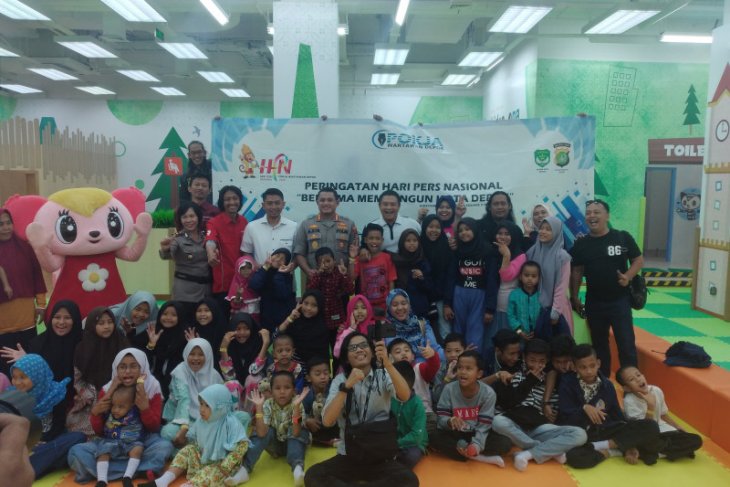 Pokja wartawan Depok rayakan HPN bersama anak yatim