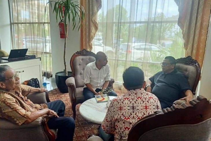 Kayong Utara - Ketapang usulkan jalan daerah dikelola nasional