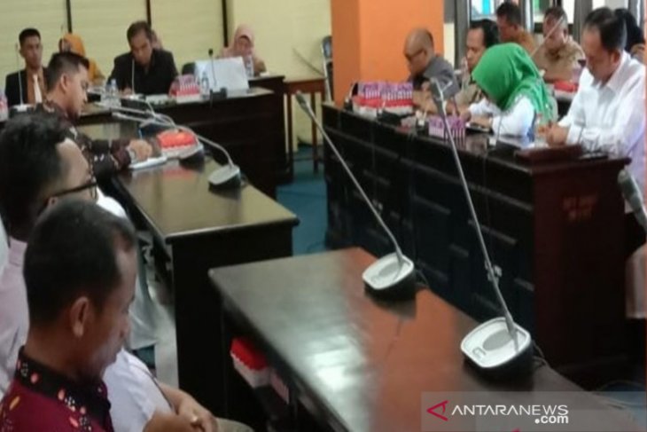 Dewan minta PT Sawita Karya penuhi hak karyawan