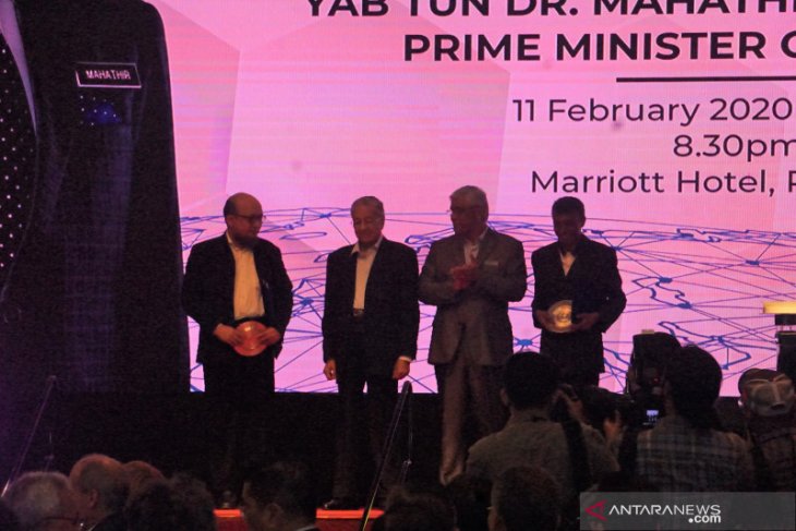 Novel Baswedan receives Anti-Corruption Award 2020 from Malaysia's PIACCF