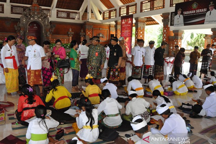 Pemkab Tabanan adakan Bulan Bahasa Bali 2020