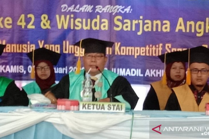 Bupati HST minta kalangan Akademisi mengedepankan kualitas lulusan