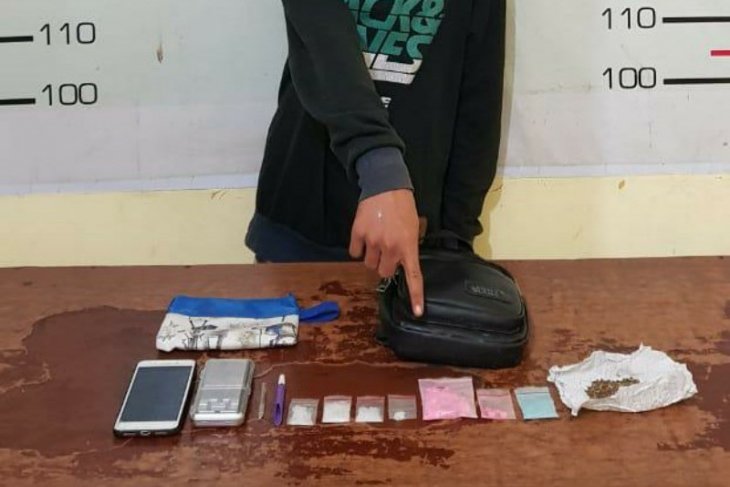 Seorang remaja di Simalungun diciduk polisi terkait kasus penyalahgunaan narkoba