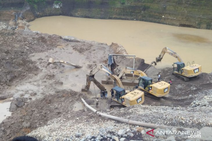 Seorang penambang pasir di Sukabumi tertimbun longsor