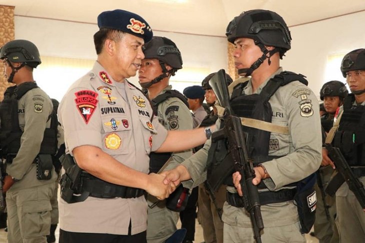 Polda Bengkulu kirim 100 personil Brimob ke Papua