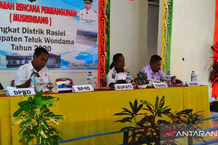 Wabup ingin Teluk Wondama siapkan SDM pariwisata berkompetensi