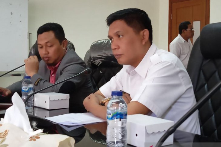 Pelaksanaan agenda DPRD Maluku tergantung situasi penyebaran COVID -19