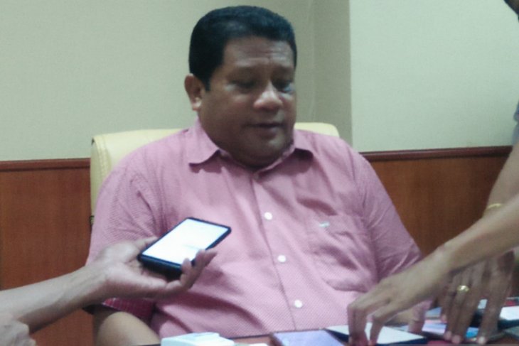 DPRD: belum ada pembahasan kebijakan pembatasan sosial skala besar di Maluku