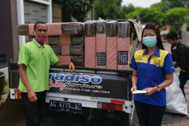 Sumbangan untuk ruang observasi cegah corona di Kediri terus mengalir