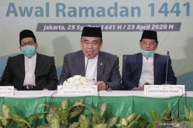 Religious Affairs Minister urges people to celebrate Eid at home