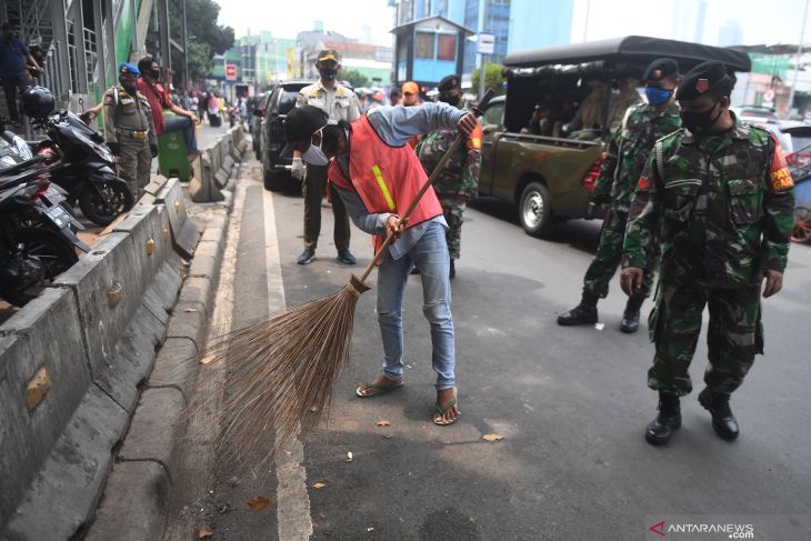 Baswedan expects "new normal" in Jakarta following PSBB third round