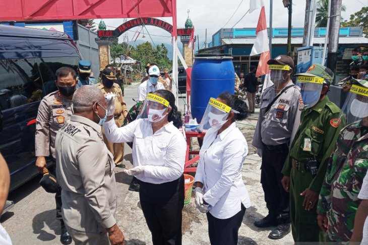 Gubernur minta kabupaten-kota belajar dari Bintuni tangani COVID-19